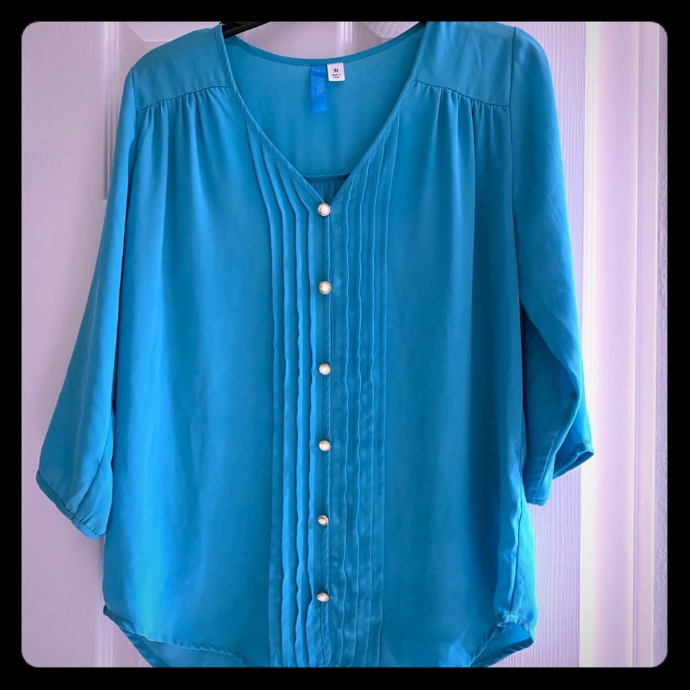 🌸Francesca’s Turquoise green 3/4 sleeve blouse